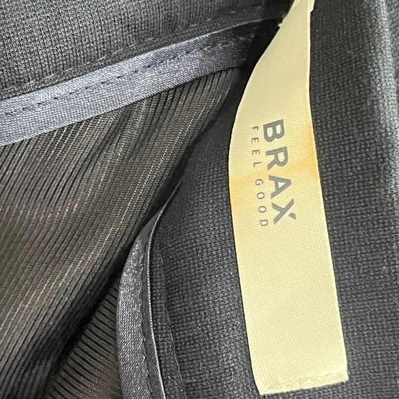 Brax Sidney Pant in Navy Blue 5 Pocket 29/32 - Picture 14 of 16